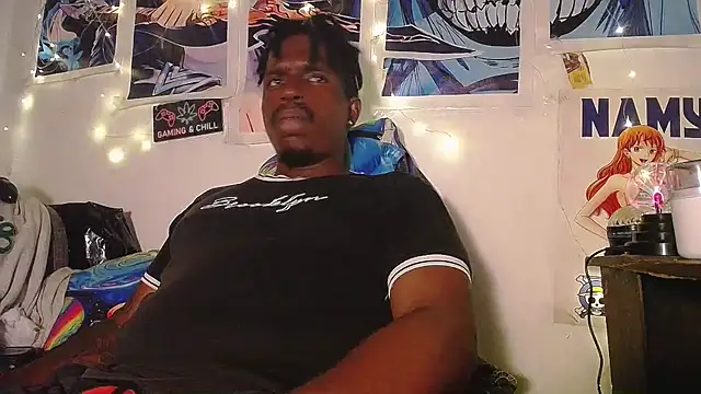 Snapshot of BlackRunning chatting on 11-23-25, 12:32 BlackRunning online show from 11-23-25, 12:32