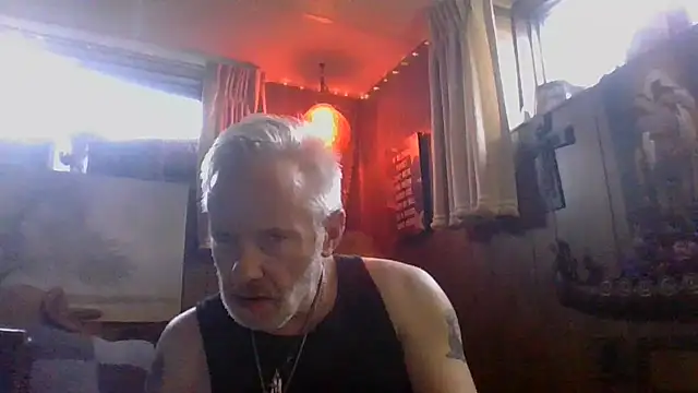 Snapshot of Makowboy chatting on 01-26-25, 07:41 Makowboy online show from 01-26-25, 07:41