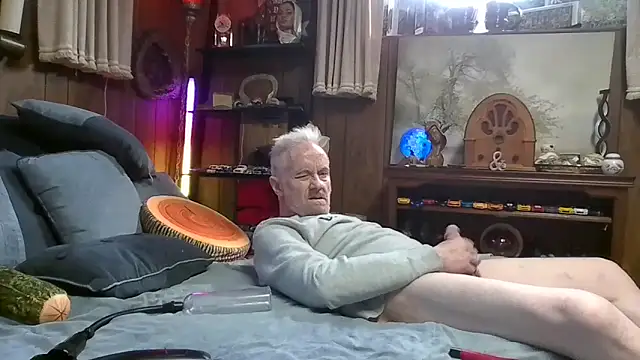 Makowboy online show from 04-04-26, 04:37