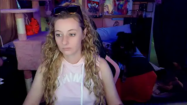 AsiaGoesPro online show from 04-17-26, 01:36