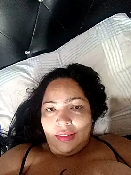 Snapshot of NIKOLE1301 chatting on 01-16-25, 01:04 NIKOLE1301 online show from 01-16-25, 01:04