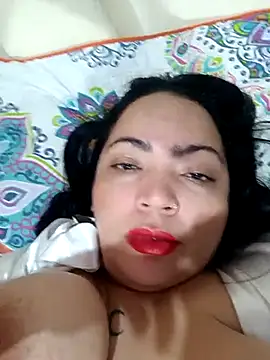Snapshot of NIKOLE1301 chatting on 02-17-25, 10:36 NIKOLE1301 online show from 02-17-25, 10:36