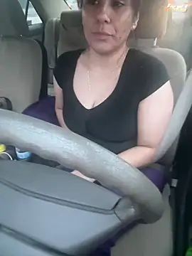 Aw ThROAt9 online show from 04-27-26, 12:03