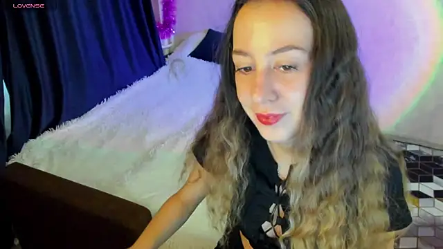 Snapshot of CurlySteph chatting on 12-13-24, 10:08 CurlySteph online show from 12-13-24, 10:08