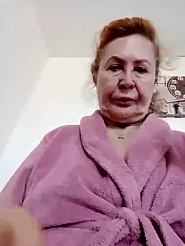 Hottie-Mom online show from 04-08-26, 09:20