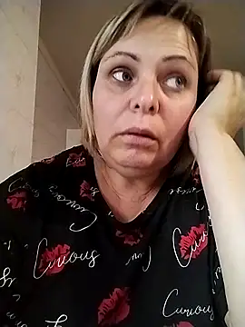 EvaCristal online show from 09-10-25, 05:07