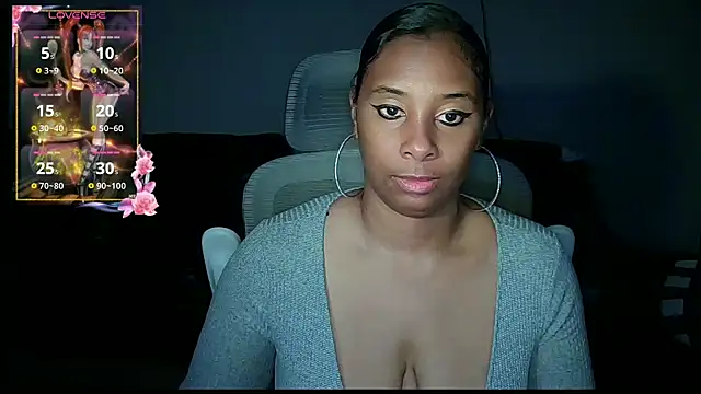 Snapshot of sassyslayz chatting on 10-17-25, 02:48 sassyslayz online show from 10-17-25, 02:48