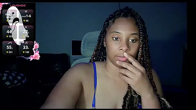 Snapshot of sassyslayz chatting on 10-20-25, 02:34 sassyslayz online show from 10-20-25, 02:34