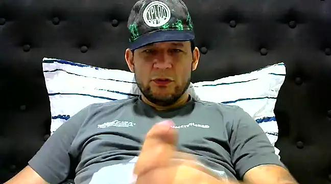 Snapshot of altenori112 chatting on 01-24-25, 10:41 altenori112 online show from 01-24-25, 10:41