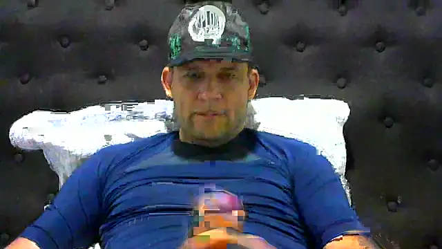 Snapshot of altenori112 chatting on 03-06-25, 06:37 altenori112 online show from 03-06-25, 06:37