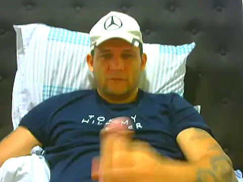 Snapshot of altenori112 chatting on 09-22-25, 02:52 altenori112 online show from 09-22-25, 02:52