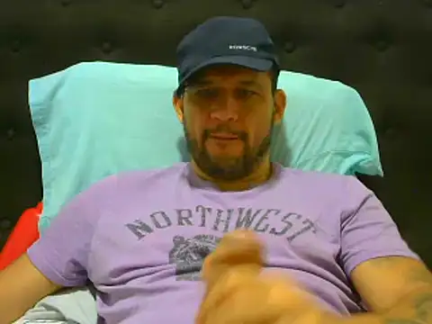 Snapshot of altenori112 chatting on 10-12-25, 02:16 altenori112 online show from 10-12-25, 02:16