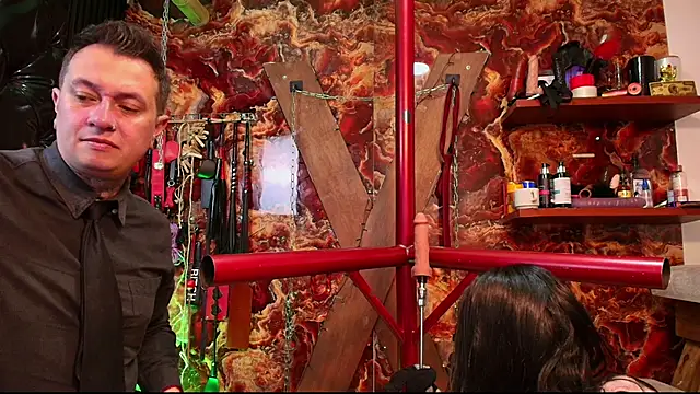 boy n girl online show from 04-01-26, 09:43