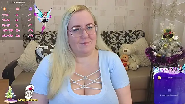 Snapshot of Ginesia chatting on 12-22-24, 01:22 Ginesia online show from 12-22-24, 01:22