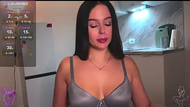 Snapshot of Megan_Nilson chatting on 12-20-24, 12:08 Megan Nilson online show from 12-20-24, 12:08