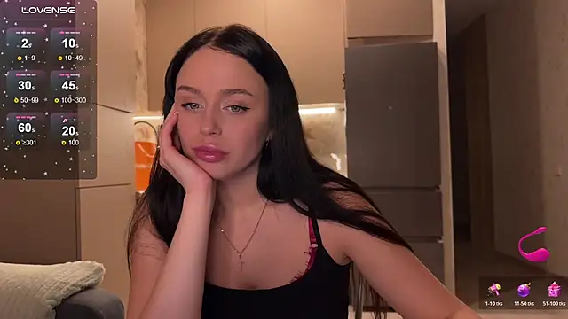 Megan Nilson online show from 04-10-26, 05:50