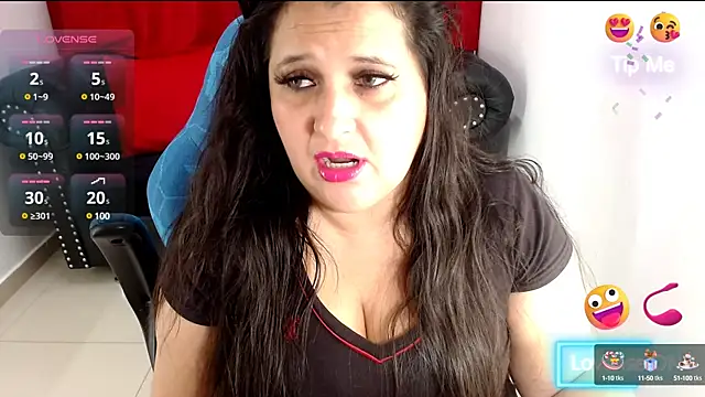 Kerly Doll online show from 02-04-25, 01:16