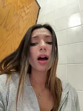  MiaQueen  online show from 12-08-24, 09:19