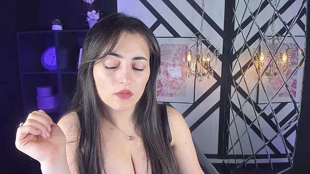 KylieMellow online show from 03-12-25, 12:26