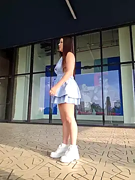 Alyshanon18 online show from 01-01-25, 09:41