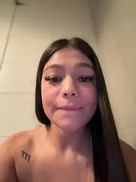 Alyshanon18 online show from 01-10-25, 09:23