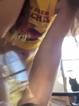 KittyWhispers online show from 01-15-25, 04:32