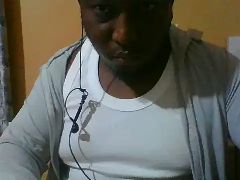 honeyswit online show from 10-18-25, 09:37