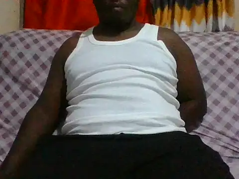 Snapshot of honeyswit chatting on 04-16-26, 08:20 honeyswit online show from 04-16-26, 08:20