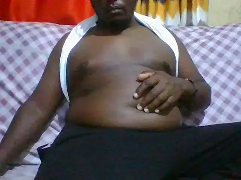 Snapshot of honeyswit chatting on 04-16-26, 09:39 honeyswit online show from 04-16-26, 09:39