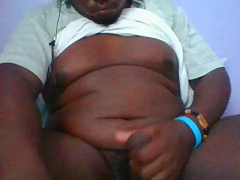 Snapshot of honeyswit chatting on 05-15-26, 12:56 honeyswit online show from 05-15-26, 12:56