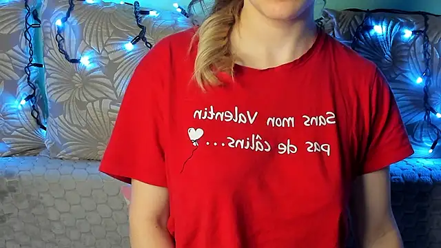 MaggieCake online show from 03-05-26, 01:12