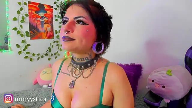 Snapshot of Rainnbow_ chatting on 03-11-26, 07:36 Rainnbow online show from 03-11-26, 07:36