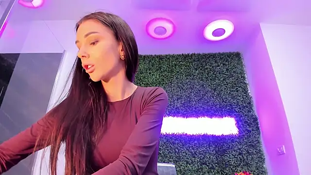 realhotfallingdevil online show from 11-25-25, 04:23