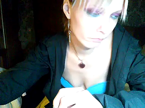 WildMissNiks online show from 12-10-24, 01:55