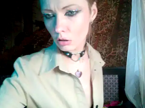 WildMissNiks online show from 01-21-25, 01:22