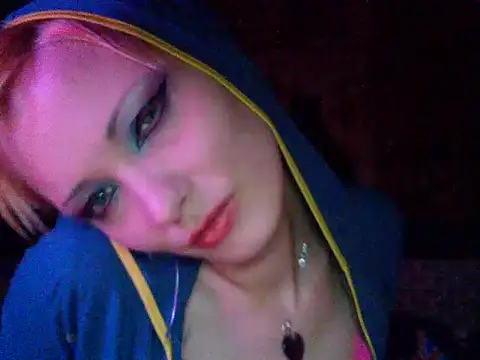 WildMissNiks online show from 02-01-25, 03:18