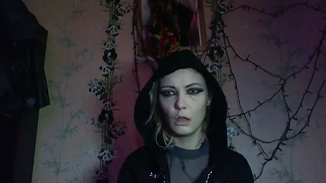 Snapshot of WildMissNiks chatting on 02-20-26, 09:00 WildMissNiks online show from 02-20-26, 09:00