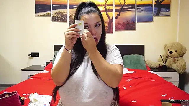 adelline online show from 11-09-25, 09:46