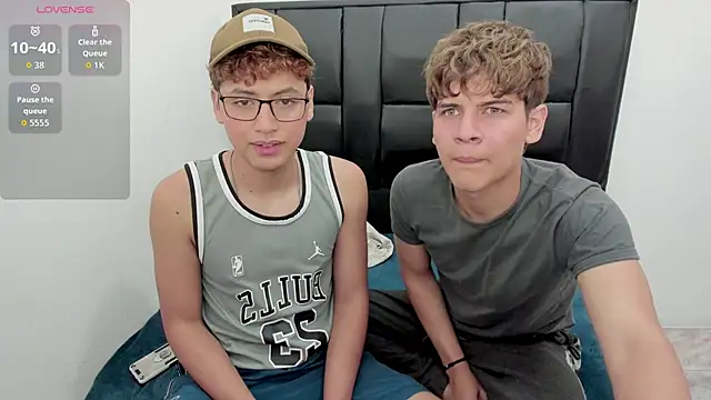 javieryalejandro online show from 10-29-25, 03:14