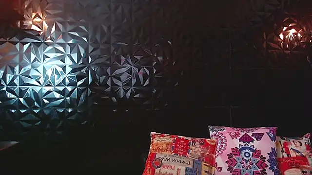 PINK  LOLA1 online show from 10-22-25, 01:17