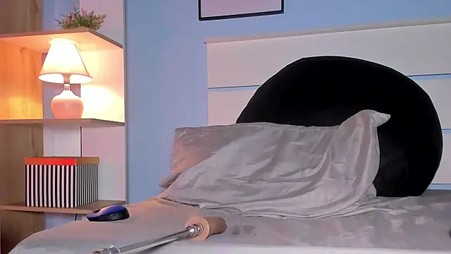 alicialittle online show from 02-15-25, 08:22