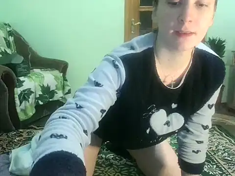 AngelTough20 online show from 12-15-24, 08:58