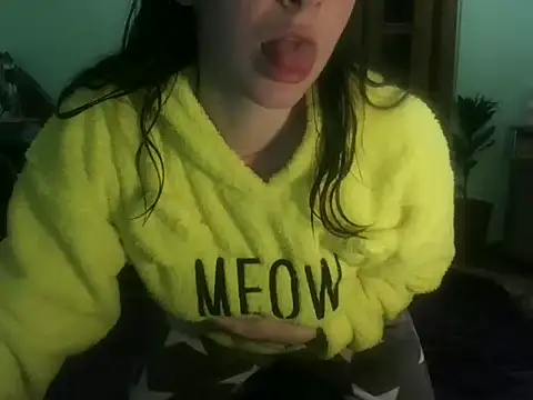 AngelTough20 online show from 02-20-25, 08:58