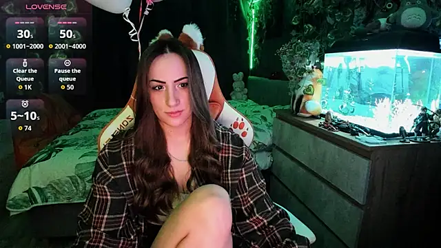 Snapshot of Selbi_Paine chatting on 02-12-26, 04:40 Selbi Paine online show from 02-12-26, 04:40