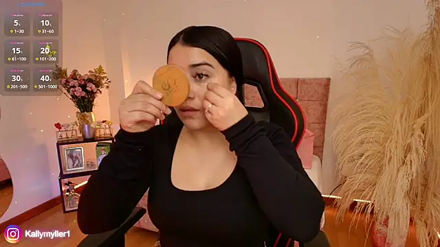 KallyMyller1 online show from 12-14-24, 07:03