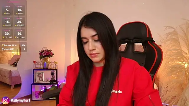 KallyMyller1 online show from 01-07-25, 10:19