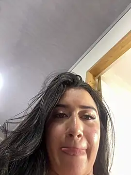 KallyMyller1 online show from 03-25-26, 07:31