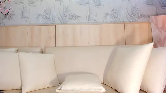 maryevans  online show from 09-26-25, 12:20