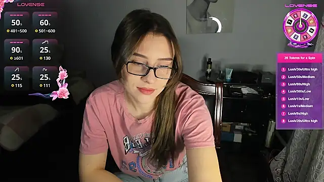 Snapshot of KindKristy chatting on 01-13-25, 05:12 KindKristy online show from 01-13-25, 05:12