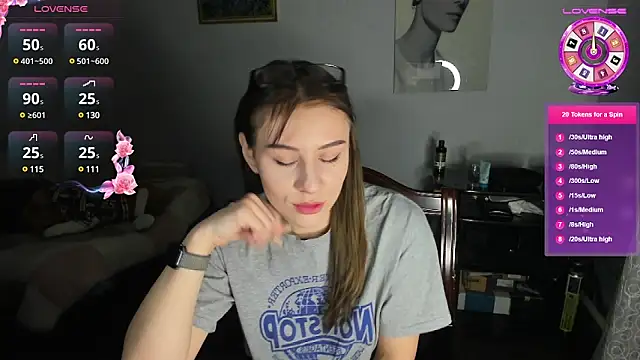 Snapshot of KindKristy chatting on 01-24-25, 05:21 KindKristy online show from 01-24-25, 05:21